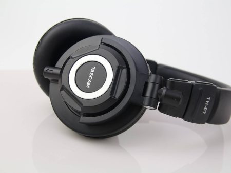 Tascam TH-07 - High Definition Monitor Headphones Fashion