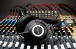 Tascam TH-07 - High Definition Monitor Headphones Fashion